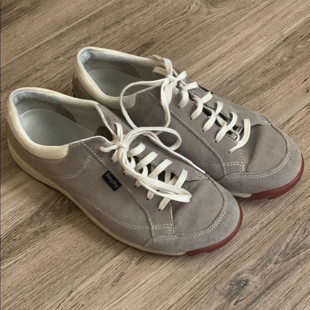 Classic Simple Sneakers in Taupe